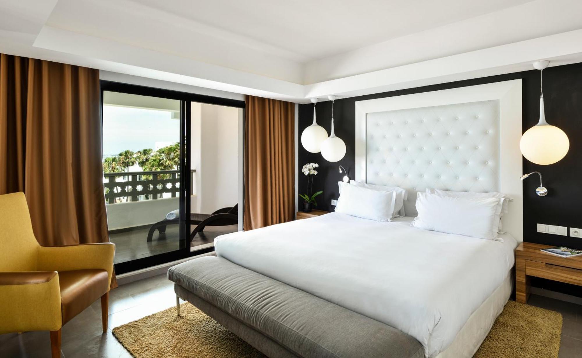 โรงแรมพูลแมนมาซากาน รอยัลกอล์ฟแอนด์สปา เอลจาดิด้า ภายนอก รูปภาพ A bedroom at the hotel